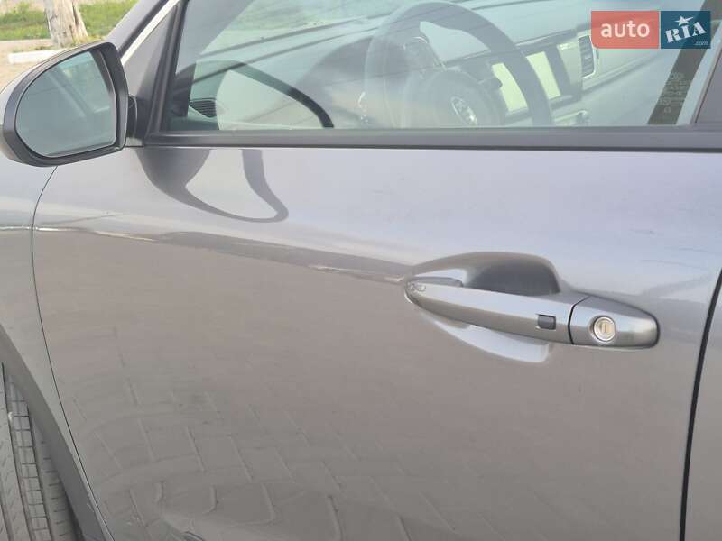 Внедорожник / Кроссовер Kia Niro 2017 в Кропивницком фото 17 Внедорожник / Кроссовер Kia Niro 2017 в Кропивницком