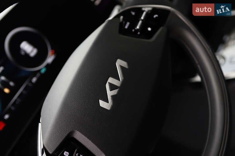 Внедорожник / Кроссовер Kia Niro 2024 в Дрогобыче