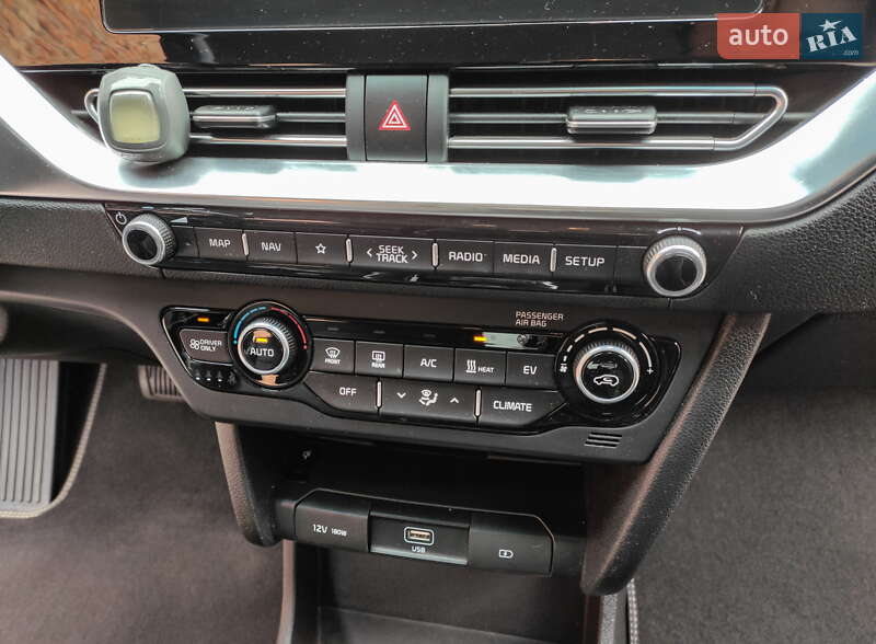 Внедорожник / Кроссовер Kia Niro 2020 в Виннице фото 37 Внедорожник / Кроссовер Kia Niro 2020 в Виннице