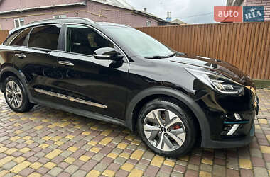 Позашляховик / Кросовер Kia Niro 2019 в Демидівці