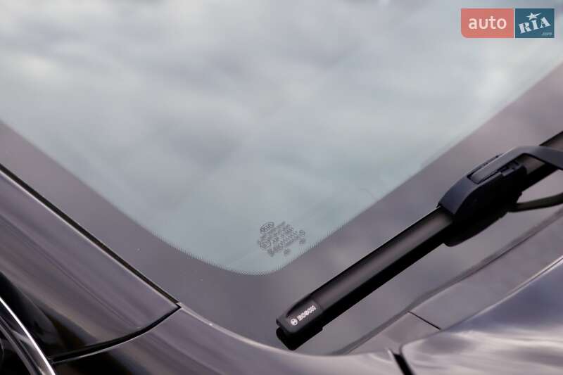 Внедорожник / Кроссовер Kia Niro 2020 в Дрогобыче