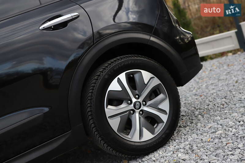 Внедорожник / Кроссовер Kia Niro 2020 в Дрогобыче