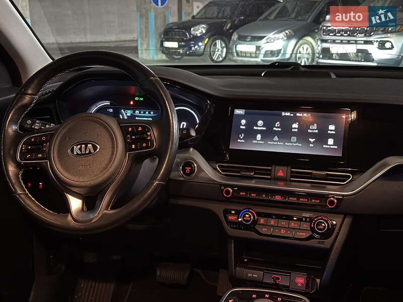 Внедорожник / Кроссовер Kia Niro 2020 в Киеве