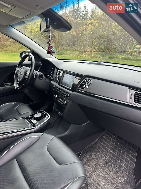 Внедорожник / Кроссовер Kia Niro 2019 в Тернополе фото 30 Внедорожник / Кроссовер Kia Niro 2019 в Тернополе