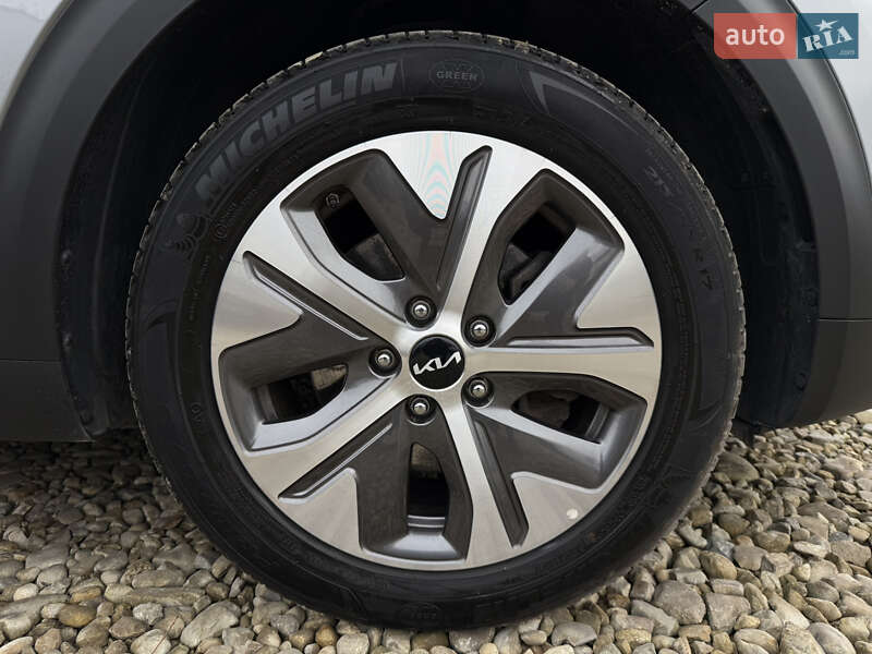 Внедорожник / Кроссовер Kia Niro 2022 в Львове фото 33 Внедорожник / Кроссовер Kia Niro 2022 в Львове