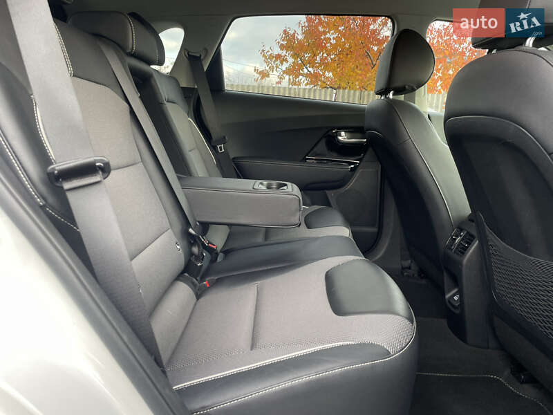 Внедорожник / Кроссовер Kia Niro 2021 в Луцке