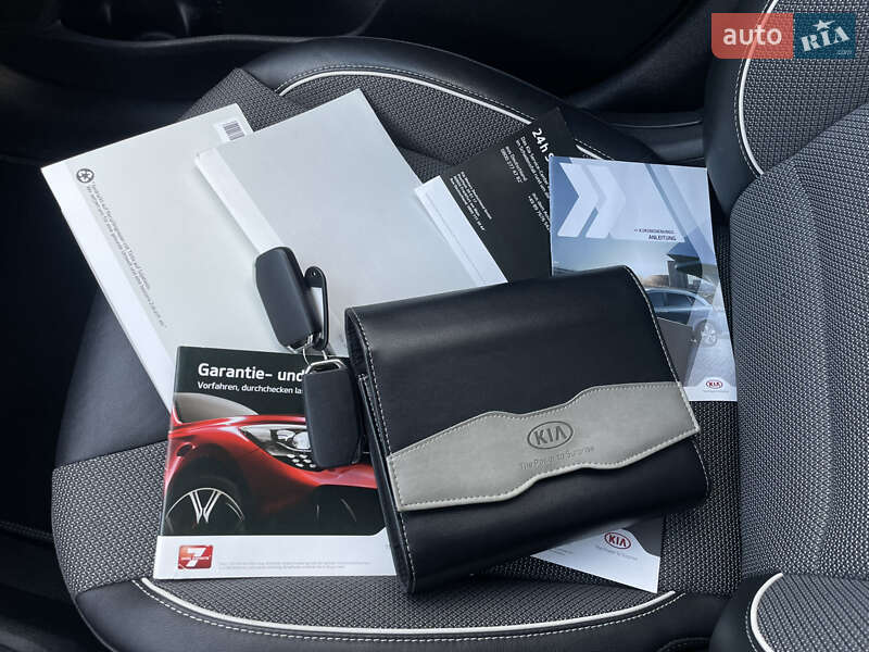 Внедорожник / Кроссовер Kia Niro 2021 в Луцке