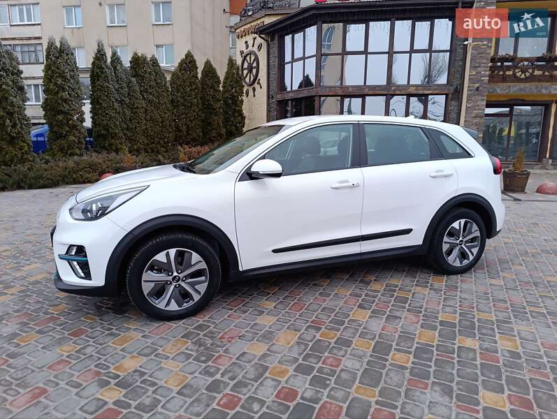 Внедорожник / Кроссовер Kia Niro 2021 в Тернополе