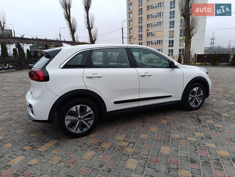 Внедорожник / Кроссовер Kia Niro 2021 в Тернополе