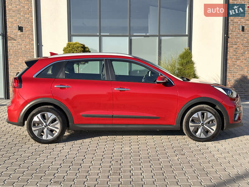 Позашляховик / Кросовер Kia Niro 2020 в Тернополі