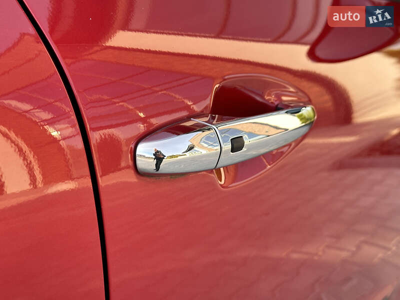 Позашляховик / Кросовер Kia Niro 2020 в Тернополі