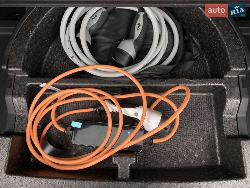 Внедорожник / Кроссовер Kia Niro 2021 в Львове