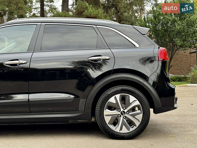 Позашляховик / Кросовер Kia Niro 2020 в Києві