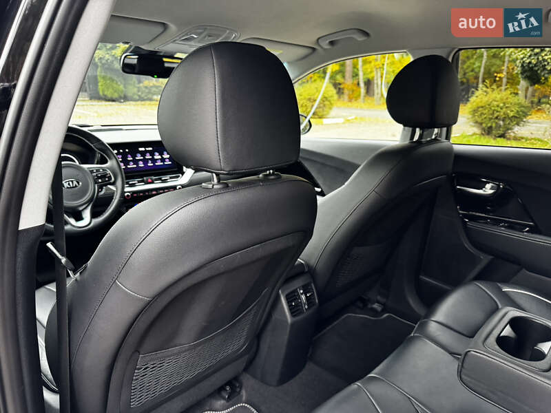Позашляховик / Кросовер Kia Niro 2020 в Києві