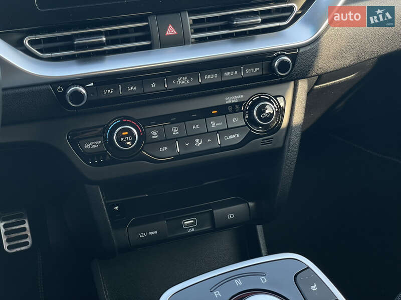 Внедорожник / Кроссовер Kia Niro 2021 в Львове фото 26 Внедорожник / Кроссовер Kia Niro 2021 в Львове