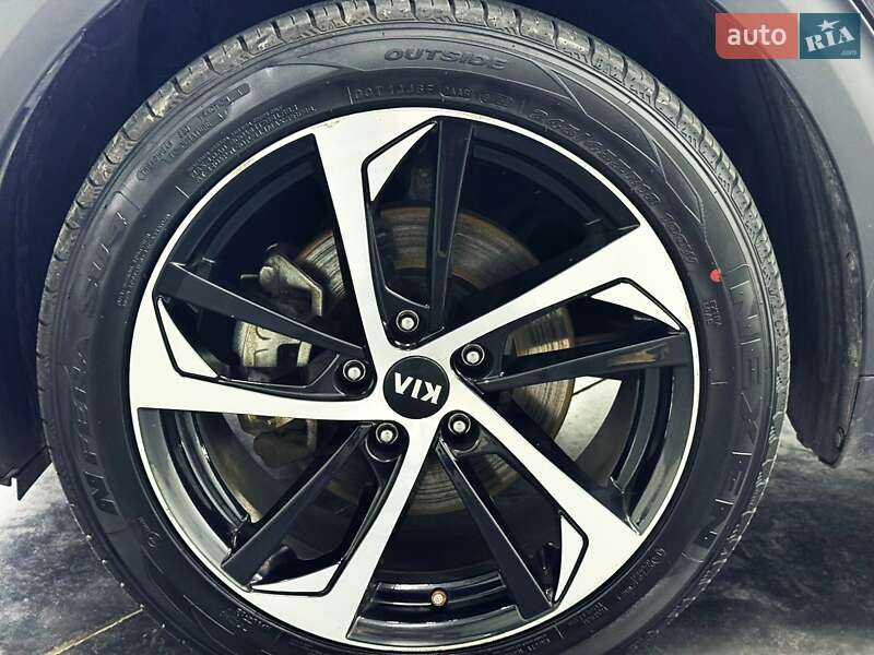 Внедорожник / Кроссовер Kia Niro 2020 в Луцке фото 10 Внедорожник / Кроссовер Kia Niro 2020 в Луцке