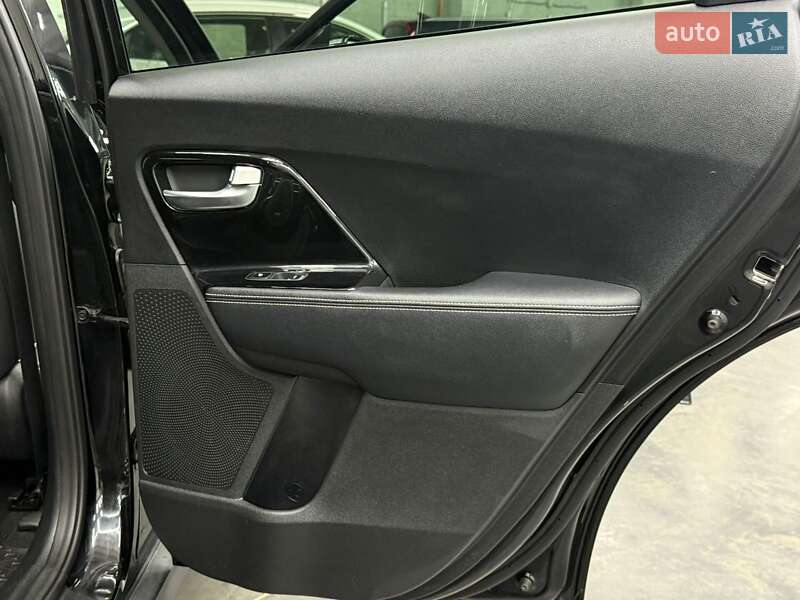 Внедорожник / Кроссовер Kia Niro 2020 в Луцке фото 29 Внедорожник / Кроссовер Kia Niro 2020 в Луцке