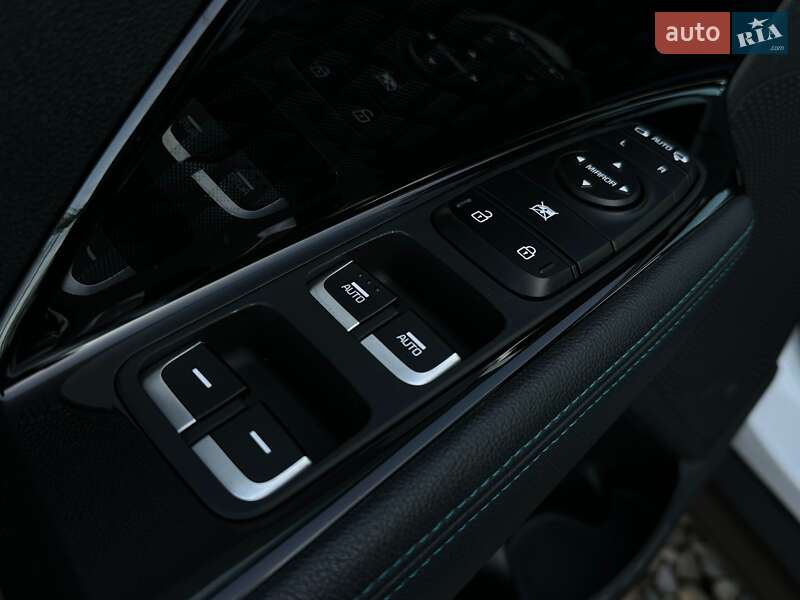 Внедорожник / Кроссовер Kia Niro 2022 в Львове