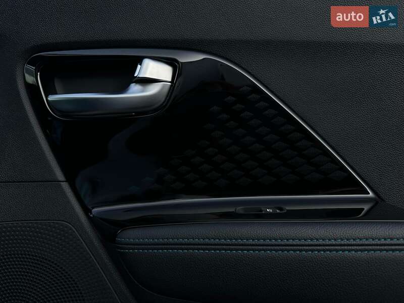 Внедорожник / Кроссовер Kia Niro 2022 в Львове