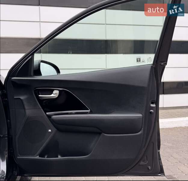 Позашляховик / Кросовер Kia Niro 2020 в Рівному