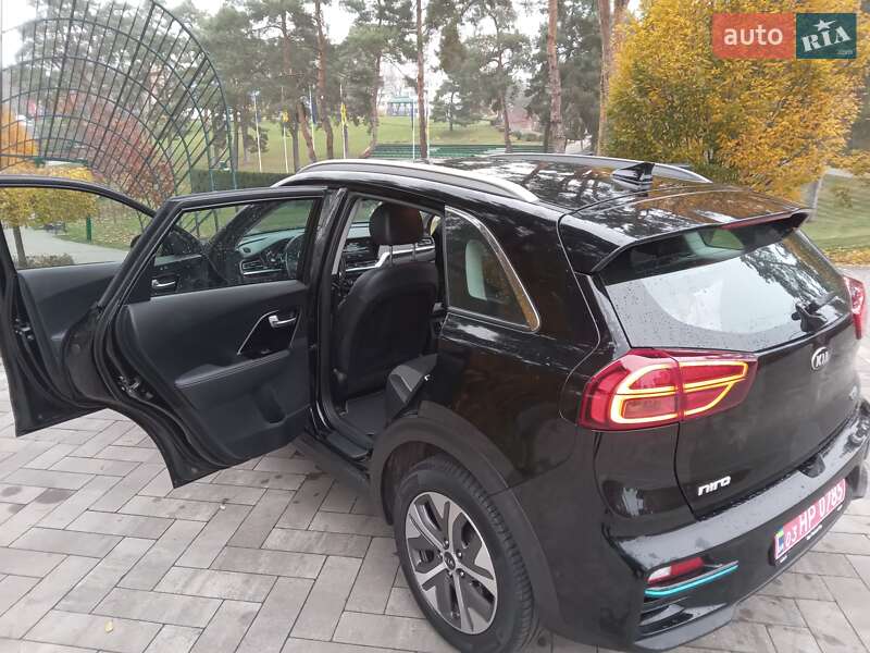 Внедорожник / Кроссовер Kia Niro 2020 в Ирпене фото 21 Внедорожник / Кроссовер Kia Niro 2020 в Ирпене