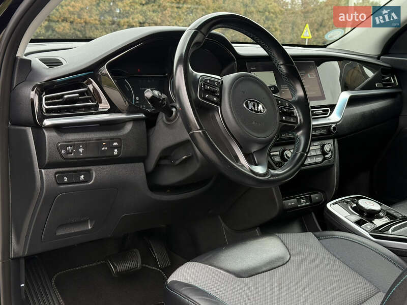 Внедорожник / Кроссовер Kia Niro 2021 в Львове