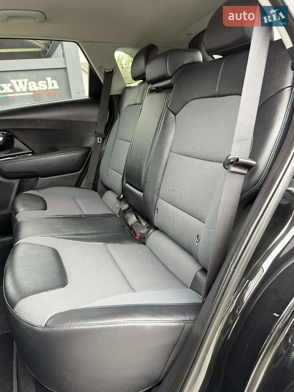 Внедорожник / Кроссовер Kia Niro 2021 в Львове