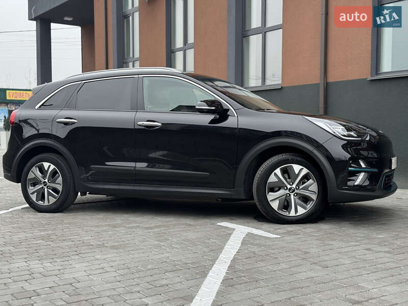 Внедорожник / Кроссовер Kia Niro 2020 в Ровно