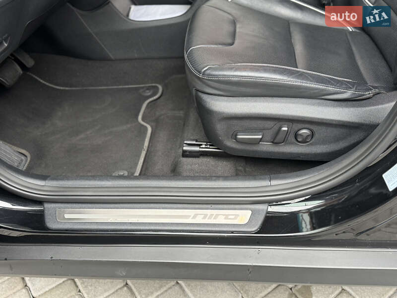 Внедорожник / Кроссовер Kia Niro 2020 в Ровно