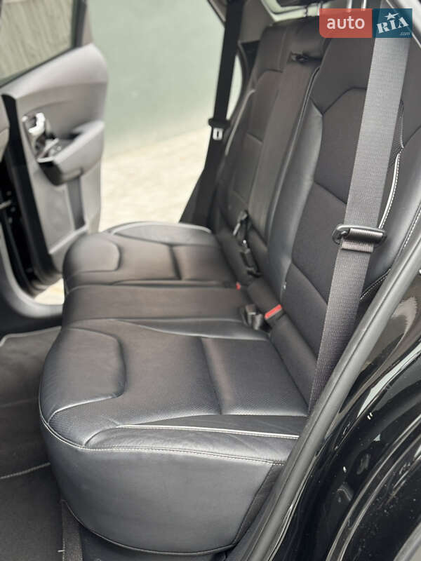 Внедорожник / Кроссовер Kia Niro 2020 в Ровно