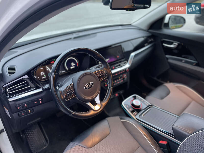 Позашляховик / Кросовер Kia Niro 2020 в Кропивницькому