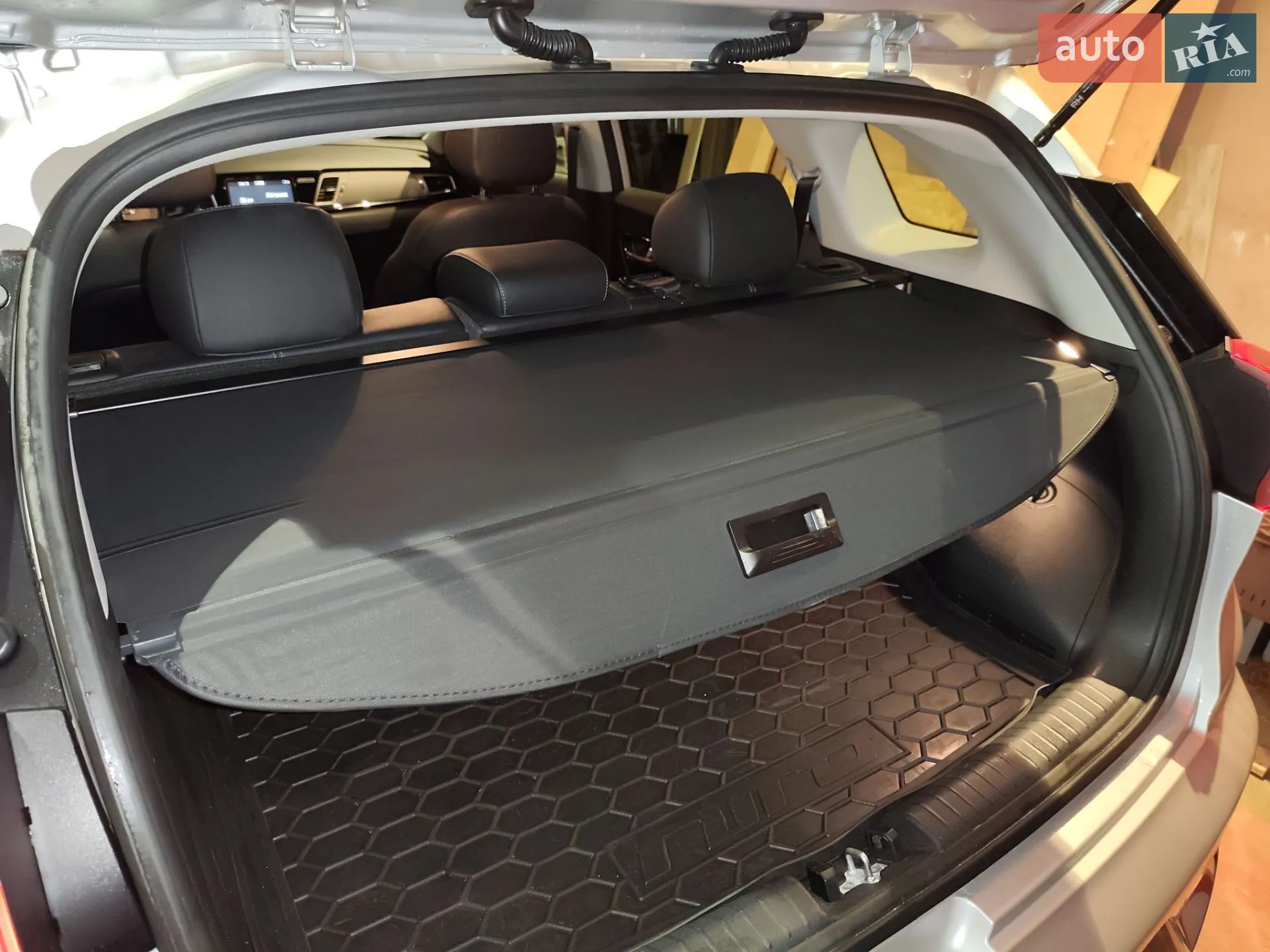 2018 Kia Niro - мініатюра 28