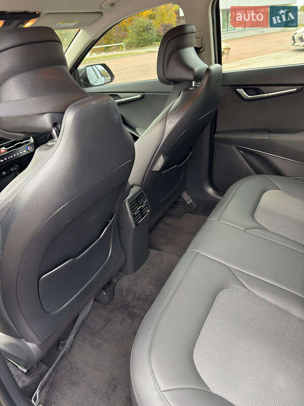 Внедорожник / Кроссовер Kia Niro 2023 в Харькове