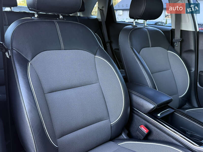 Внедорожник / Кроссовер Kia Niro 2021 в Дрогобыче