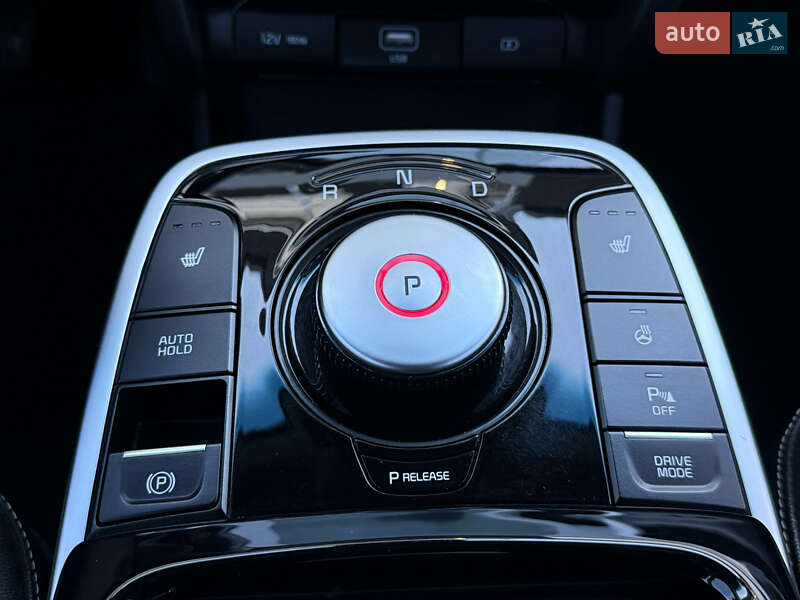 Внедорожник / Кроссовер Kia Niro 2021 в Дрогобыче