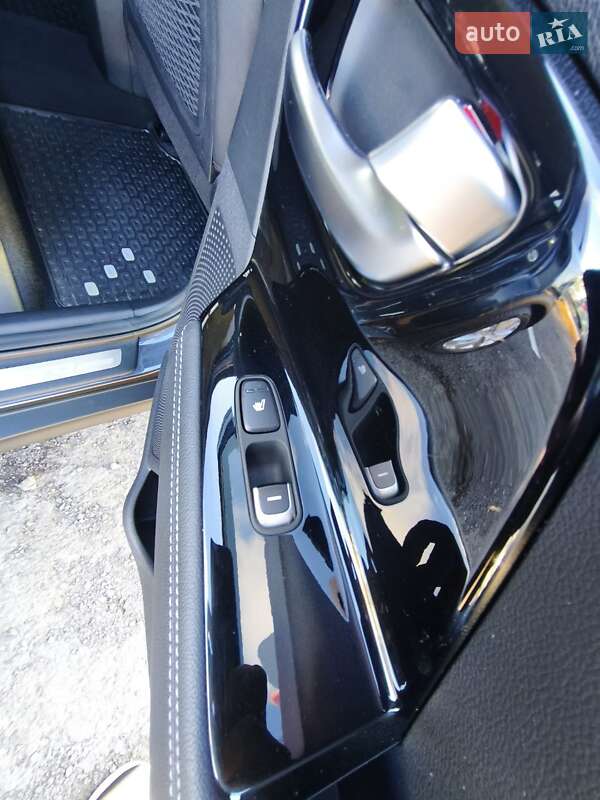 Внедорожник / Кроссовер Kia Niro 2019 в Луцке фото 45 Внедорожник / Кроссовер Kia Niro 2019 в Луцке