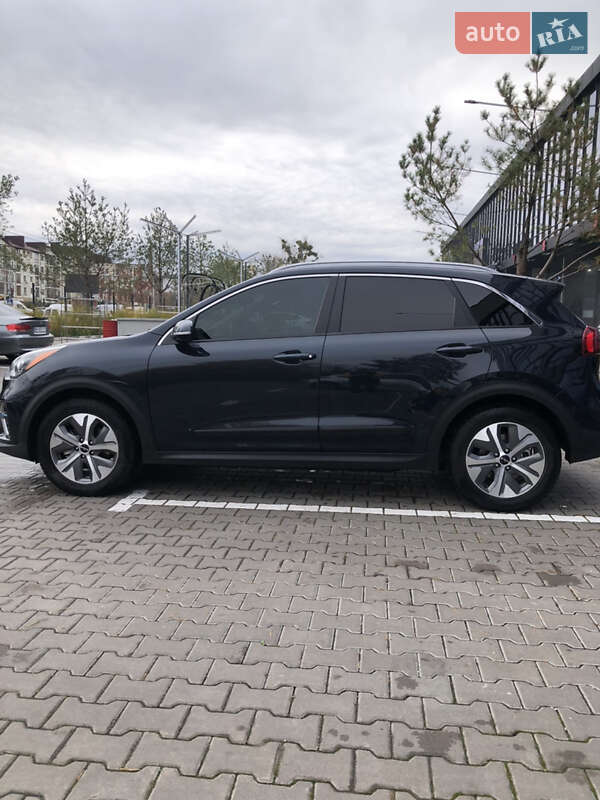 Внедорожник / Кроссовер Kia Niro 2021 в Ровно
