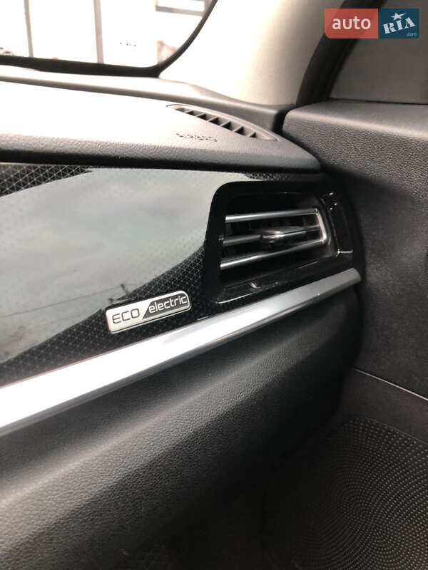 Внедорожник / Кроссовер Kia Niro 2021 в Ровно