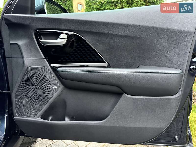 Внедорожник / Кроссовер Kia Niro 2019 в Ровно