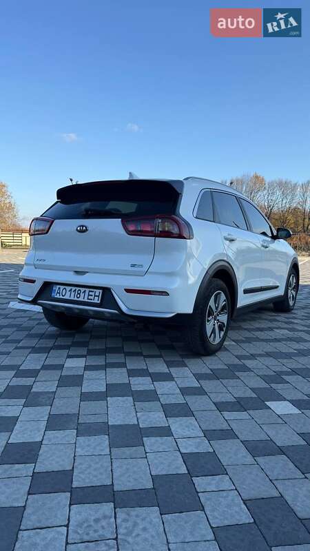 Внедорожник / Кроссовер Kia Niro 2019 в Мукачево