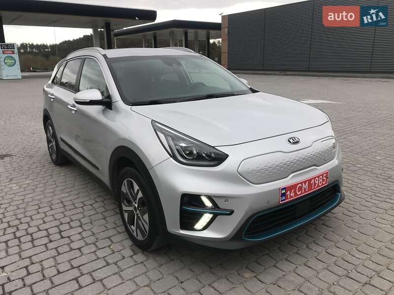 Внедорожник / Кроссовер Kia Niro 2020 в Львове