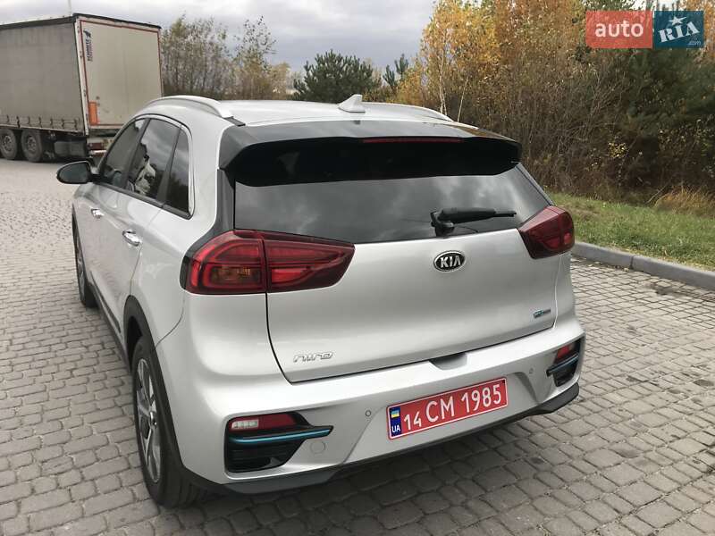 Внедорожник / Кроссовер Kia Niro 2020 в Львове