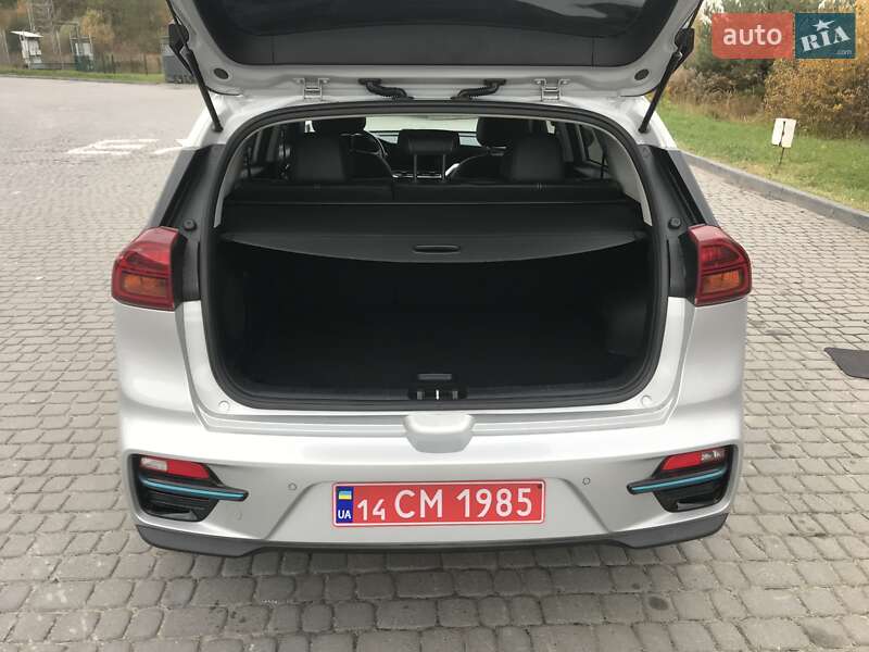 Внедорожник / Кроссовер Kia Niro 2020 в Львове