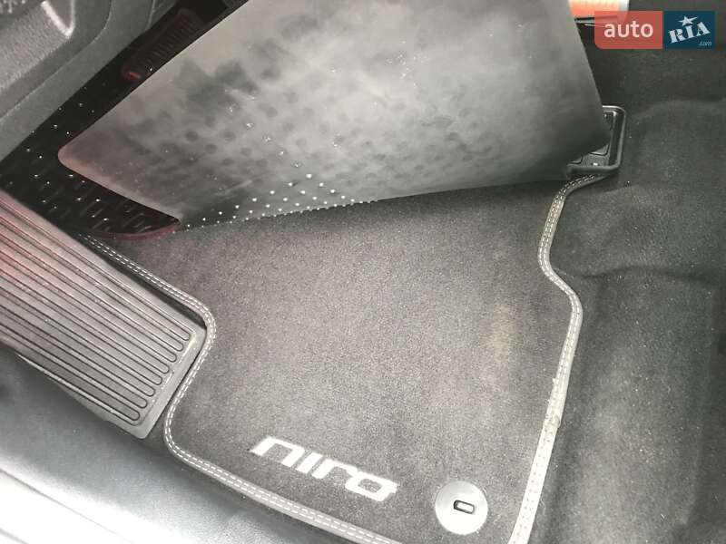 Внедорожник / Кроссовер Kia Niro 2020 в Львове