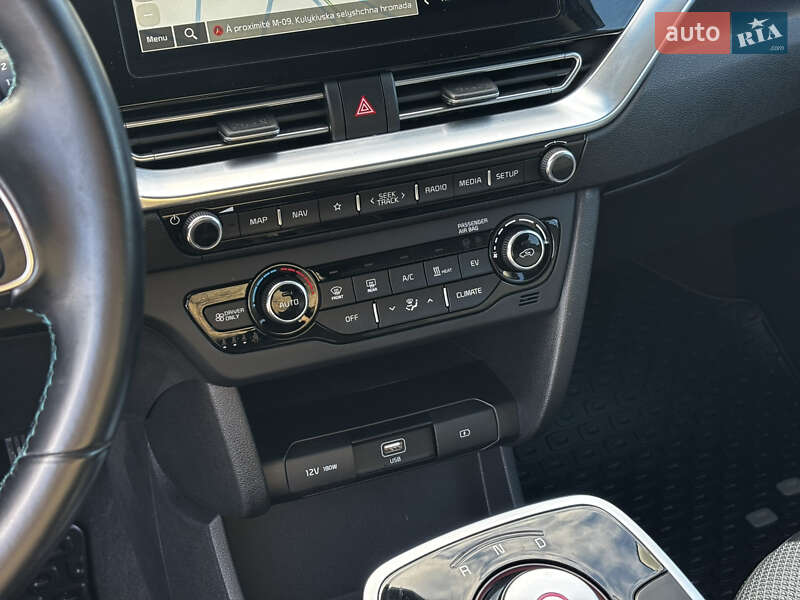 Внедорожник / Кроссовер Kia Niro 2020 в Львове