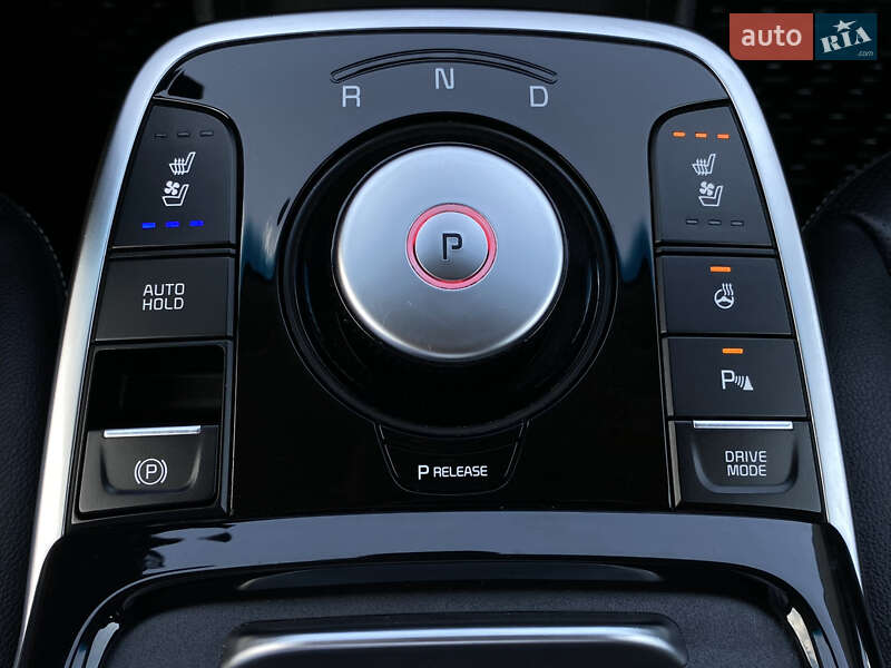 Внедорожник / Кроссовер Kia Niro 2020 в Львове