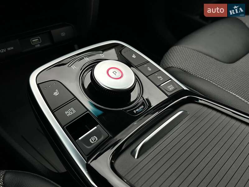 Внедорожник / Кроссовер Kia Niro 2022 в Львове