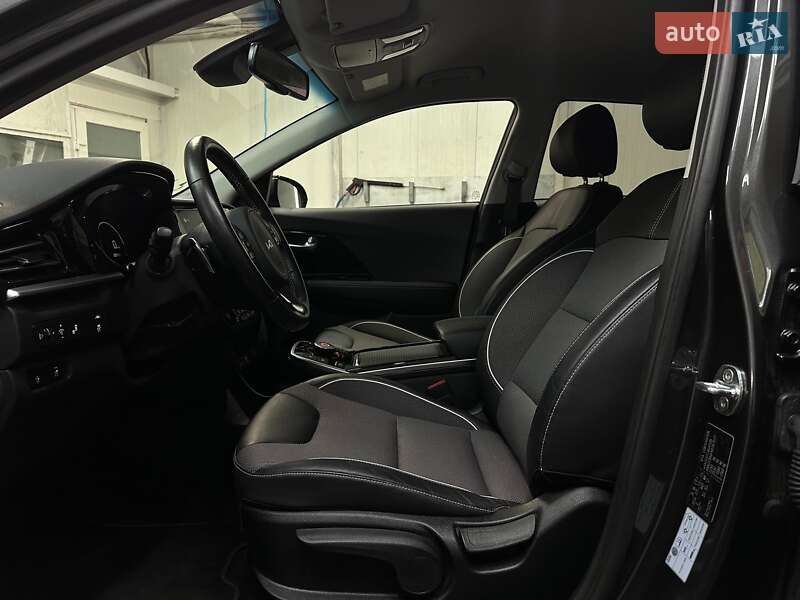 Внедорожник / Кроссовер Kia Niro 2022 в Львове