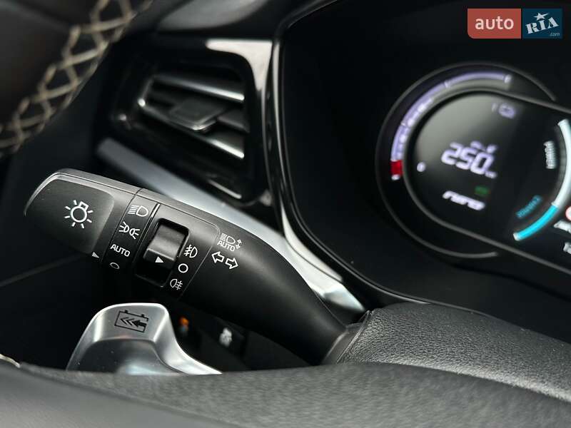 Внедорожник / Кроссовер Kia Niro 2022 в Львове