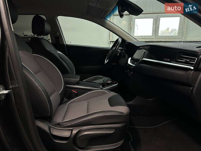 Внедорожник / Кроссовер Kia Niro 2022 в Львове